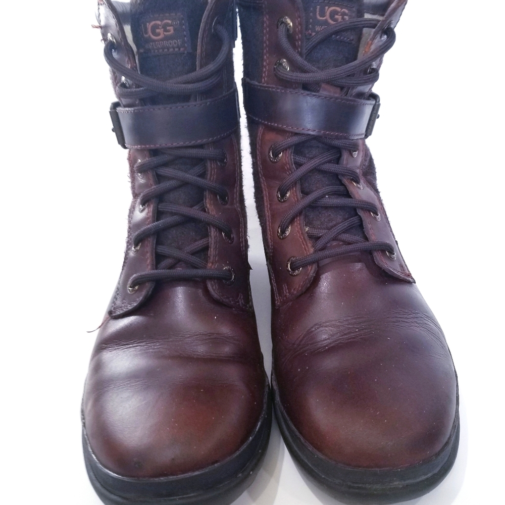 Ugg Kesey high ankle boot